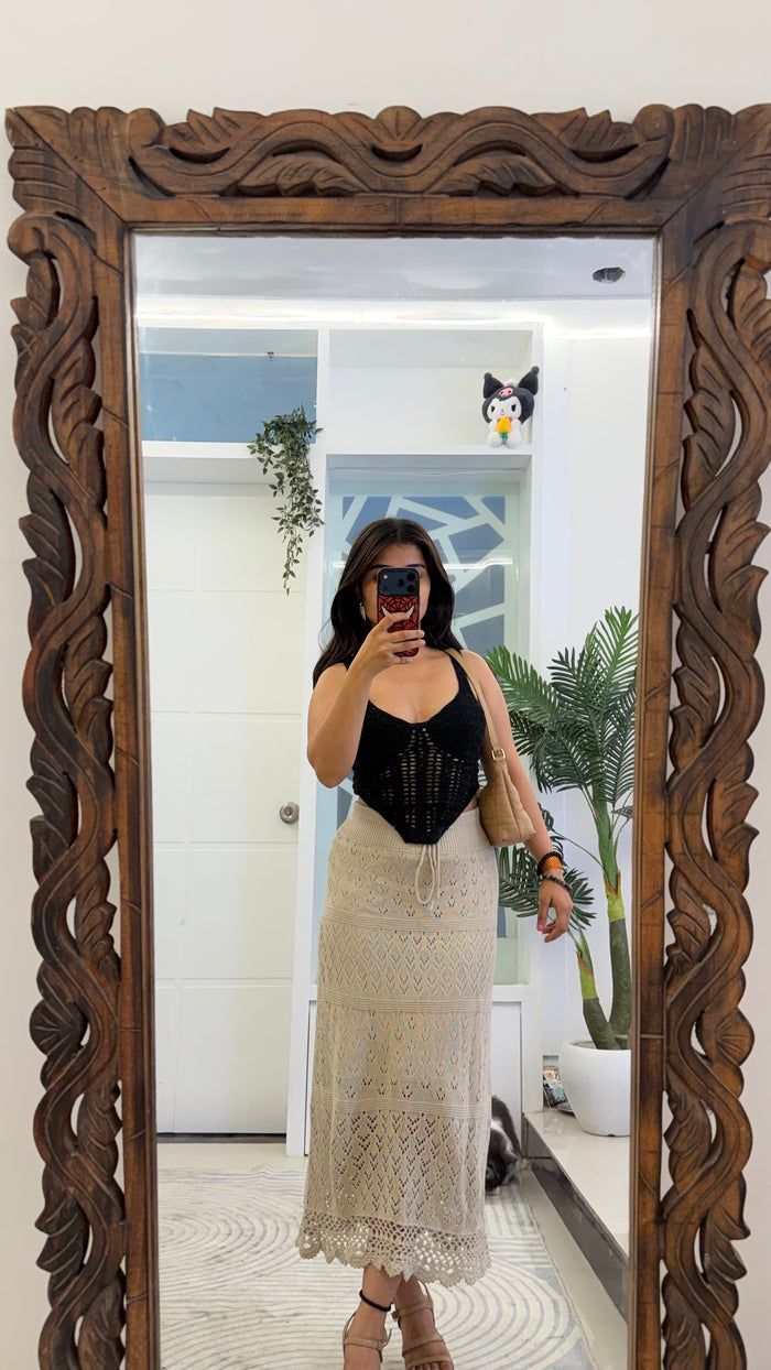 72 Summer Crochet Skirt 26-28 waist/l: 34
