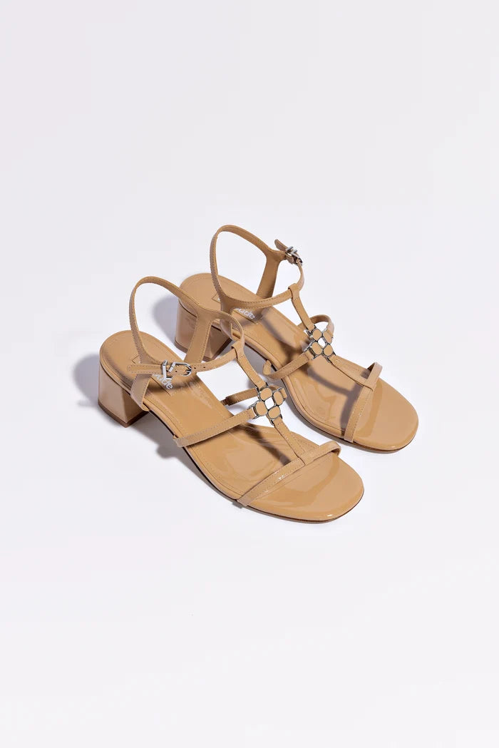 Hana Block In Tan Patent Leather Sandal Larroudé