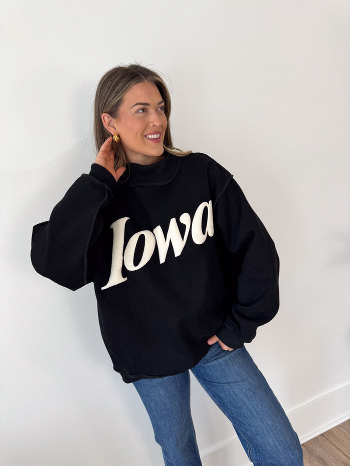 Bucketlist IOWA Puffprint Black Mockneck – women's sweatshirt