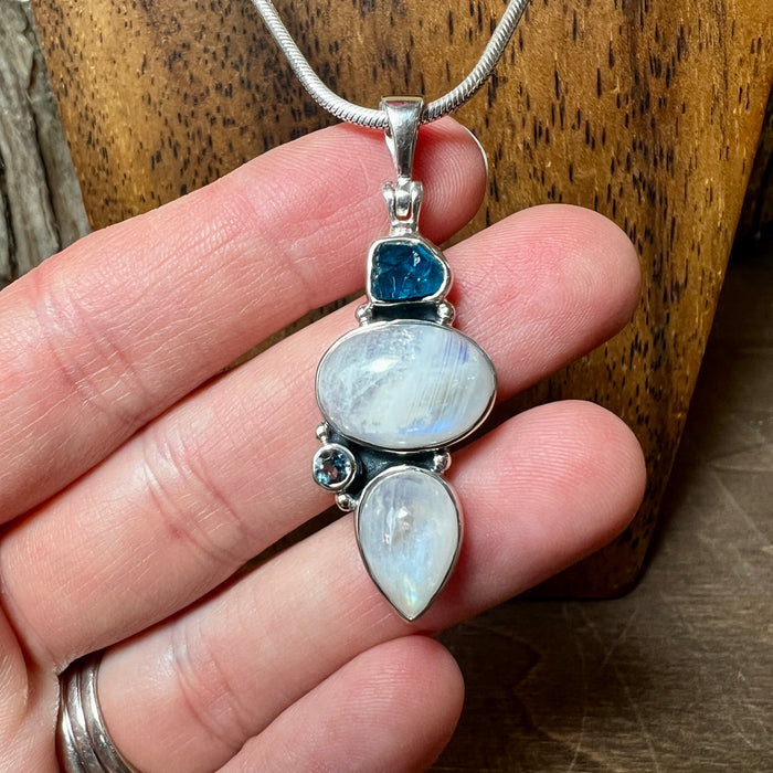Moonstone Pendant