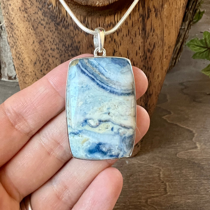 Scheelite Pendant