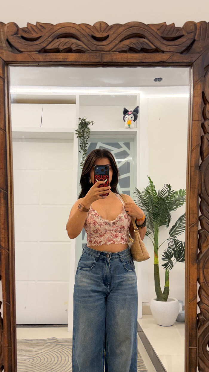 103 cute summer top 28-33 bust