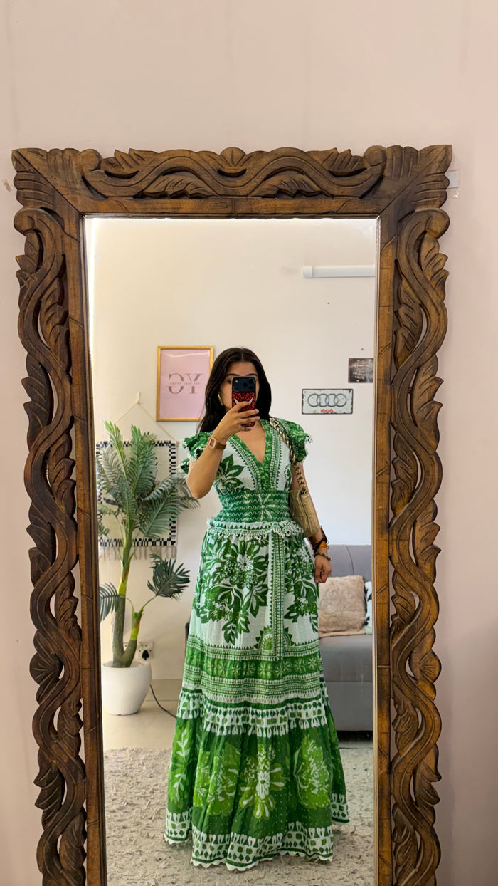 108 Elegant Summer Dress bust30-32/50L