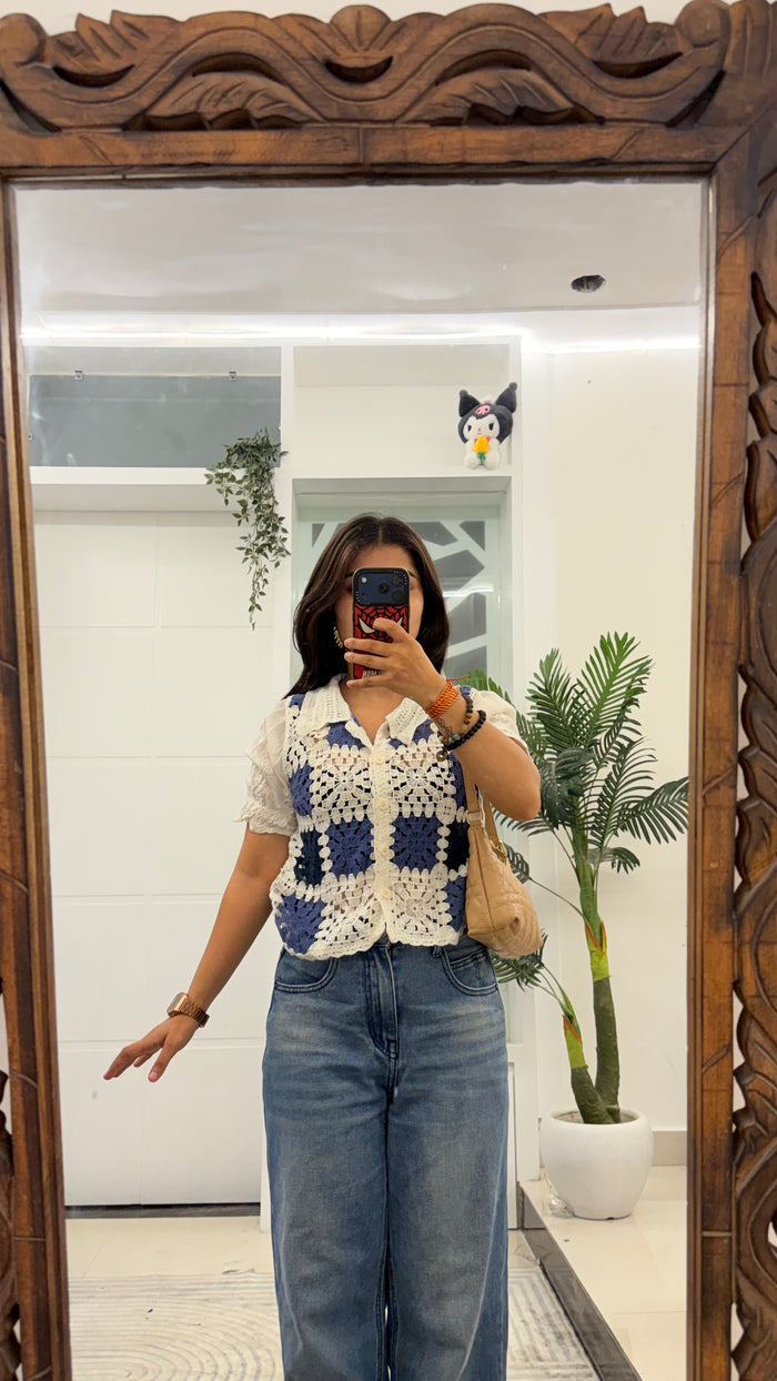 11 cute top 28-32 bust