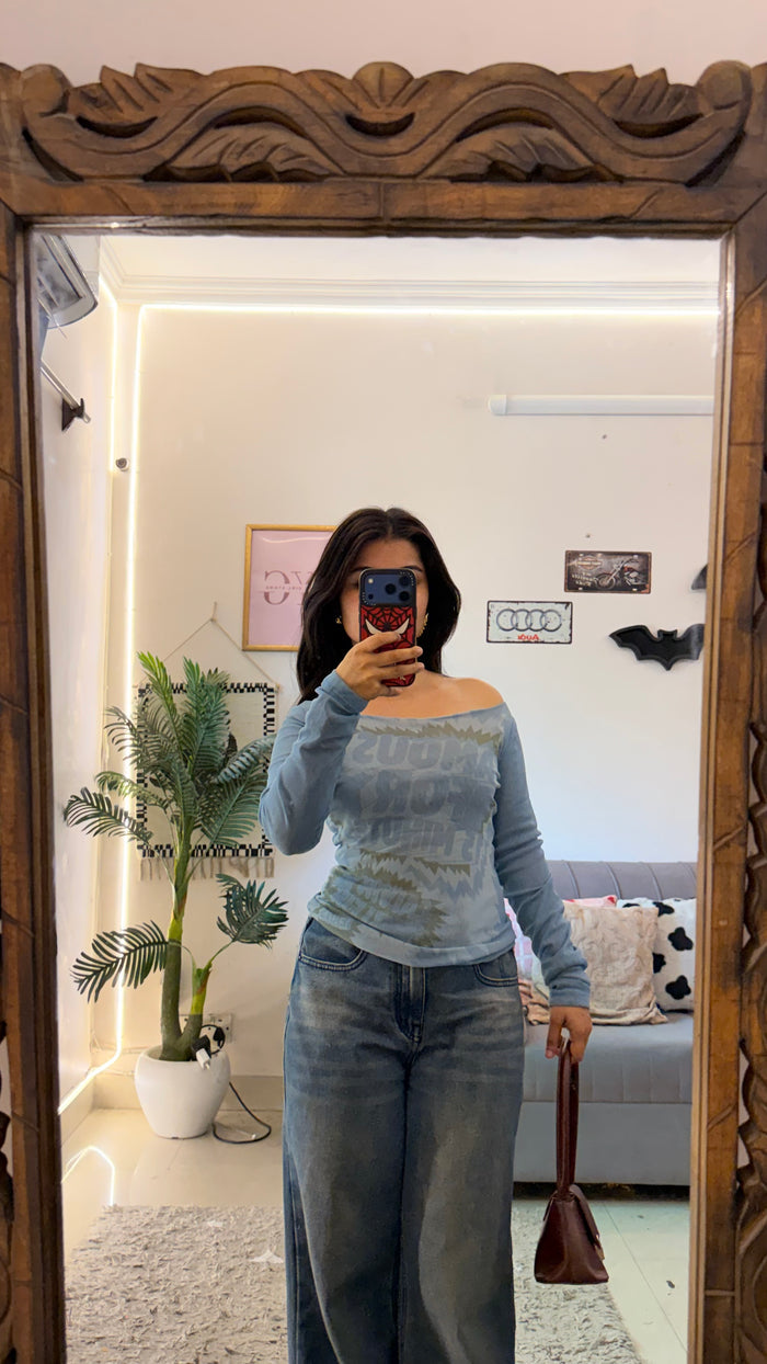 112 Vintage Top 28-30 bust (celvin )