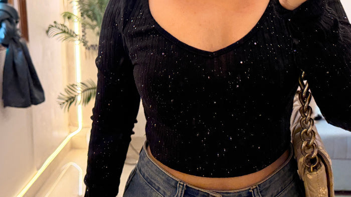 123 cute top ( with sparkle ) 28-32 bust