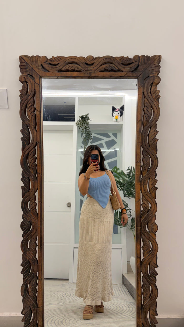 19 Crochet Skirt 26-32 waist/l: 37