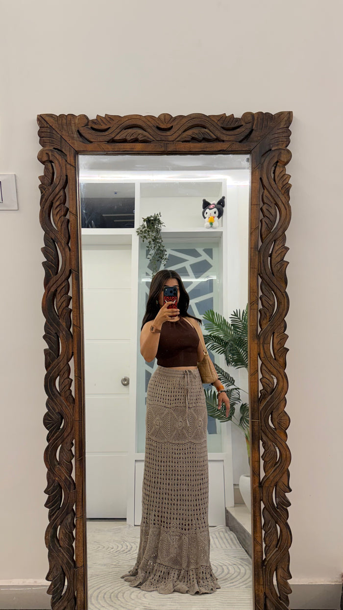 22 classy crochet skirt 30-34 waist/l: 44