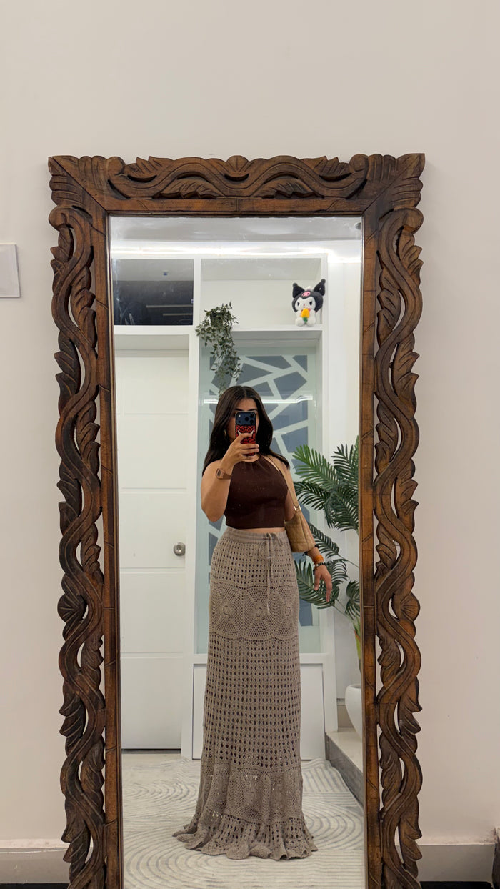 22 classy crochet skirt 30-34 waist/l: 44