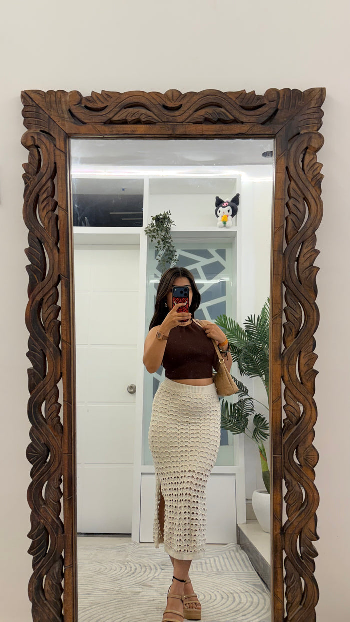 24 Classy Crochet skirt 28-32 waist/l: 37