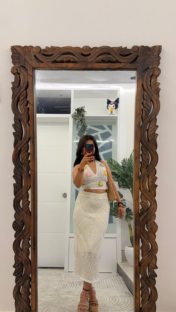 30 Classy Crochet Skirt 26-30 waist/l: 32
