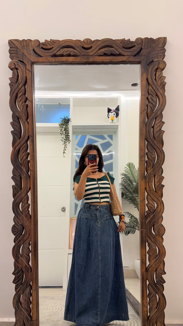 4 Pinterest Denim Skirt 28 waist/l:36