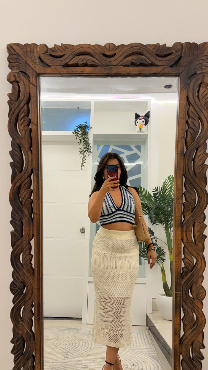 40 Crochet Skirt 26-30 waist/l: 32