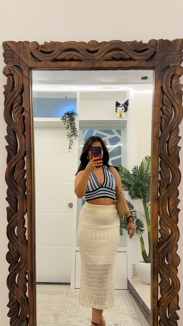 40 Crochet Skirt 26-30 waist/l: 32