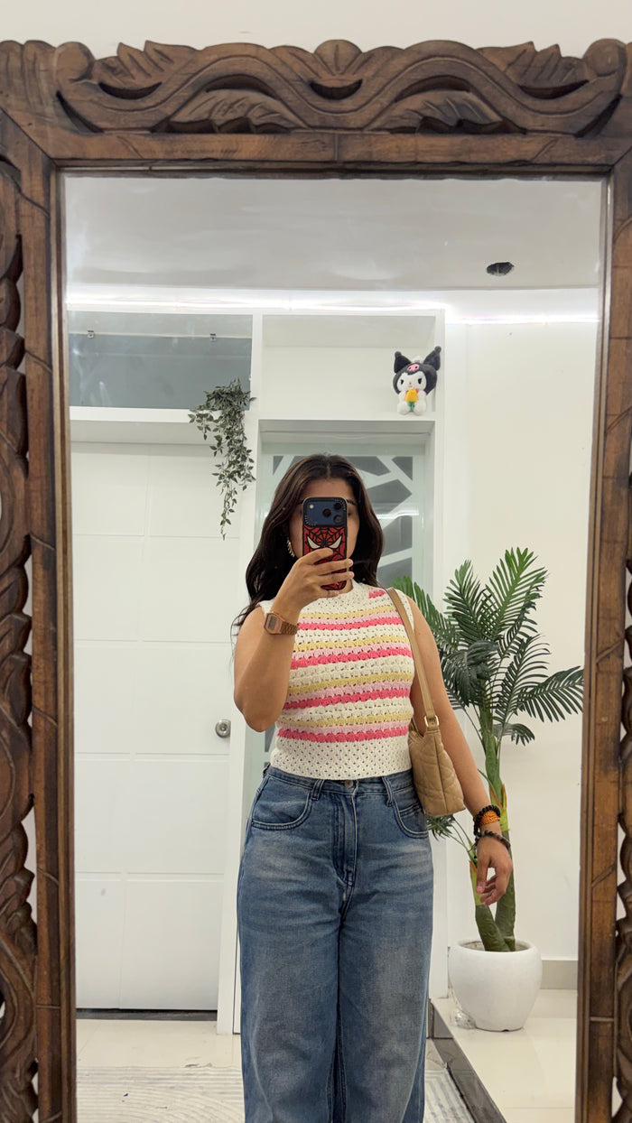 44 cute summer top 28-32 bust