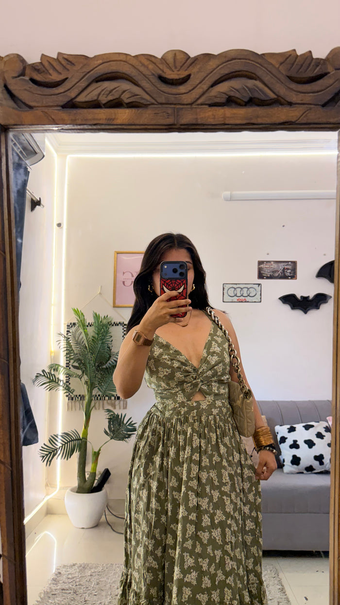 44 Elegant Summer Dress 30-36bust/54L