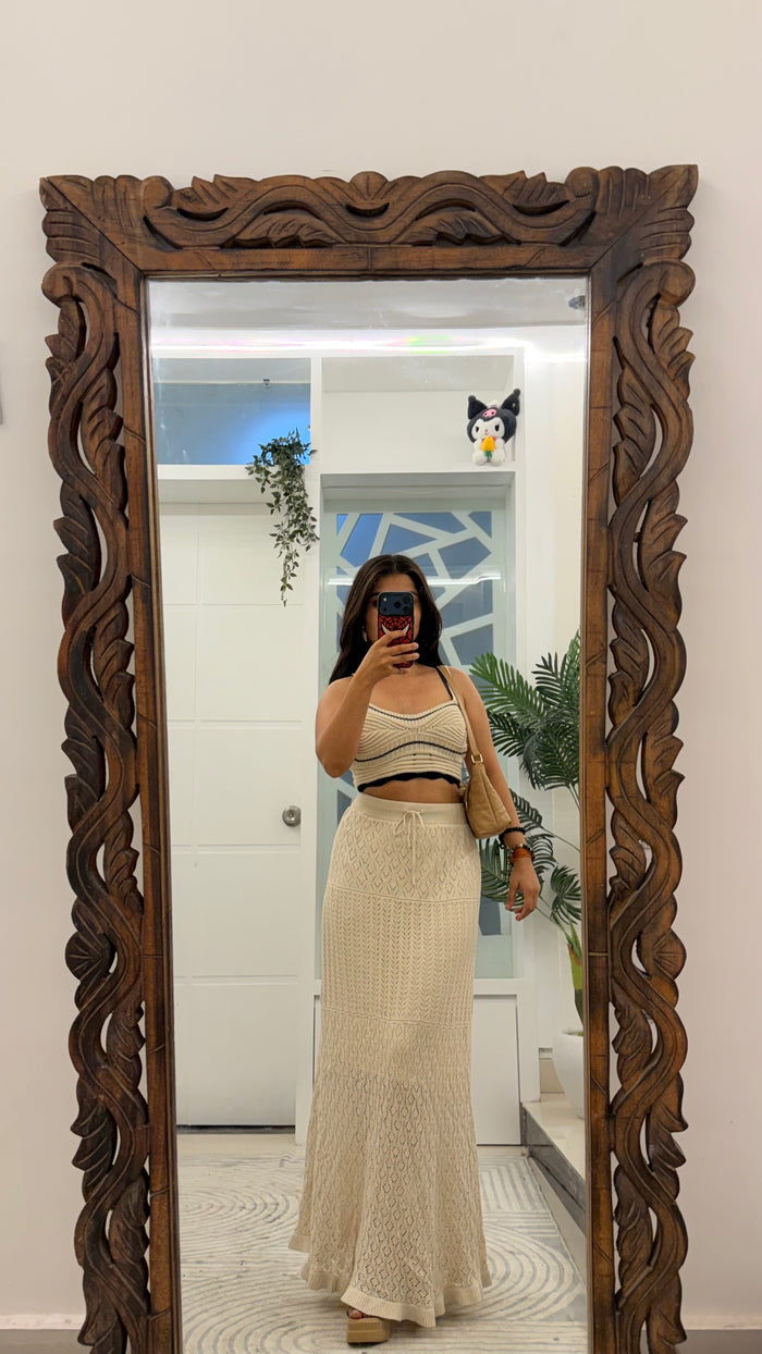 45 crochet skirt 26-32 waist/l: 37