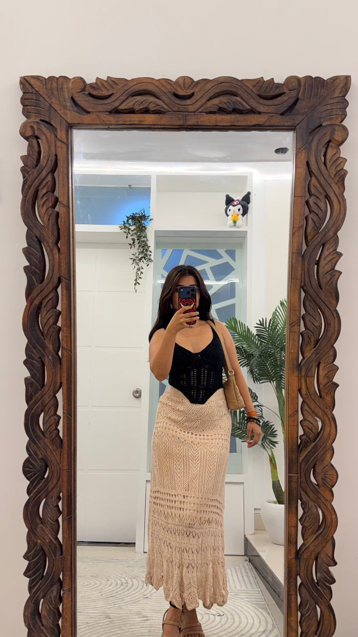 58 Summer Crochet Skirt 26-32 waist/l: 33