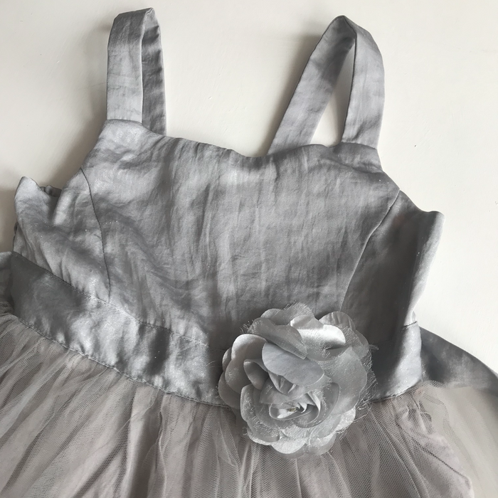 Preloved kids dress
