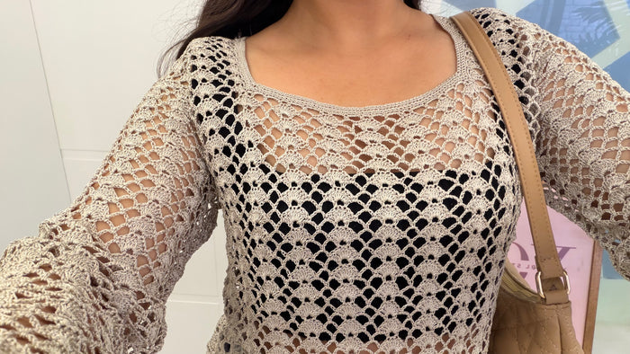 61 Pinterest top 28-32 bust