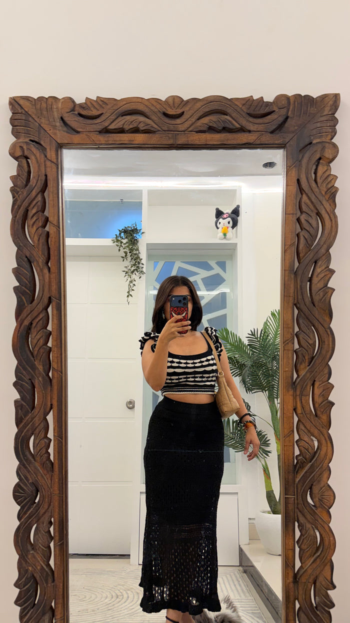 63 Summer Crochet Skirt 26-32 waist/l: 35