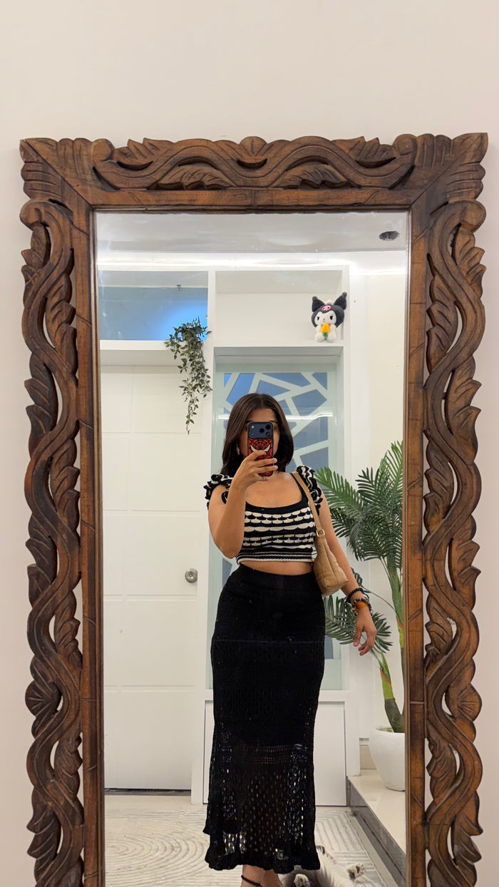 63 Summer Crochet Skirt 26-32 waist/l: 35