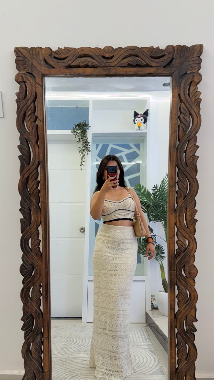 78 summer crochet skirt 28-34 waist/l:40