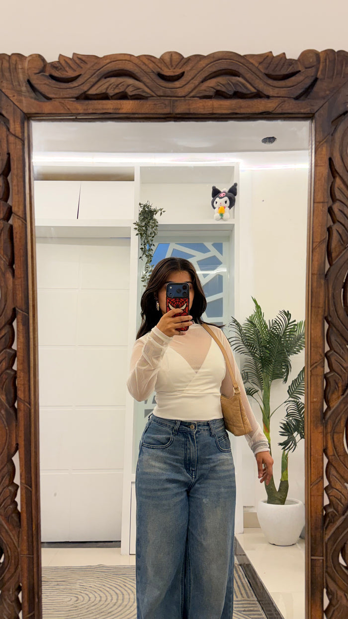 83 cute summer top 32-34 bust