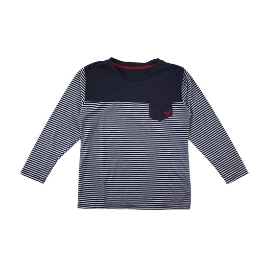 Preloved kids t-shirt