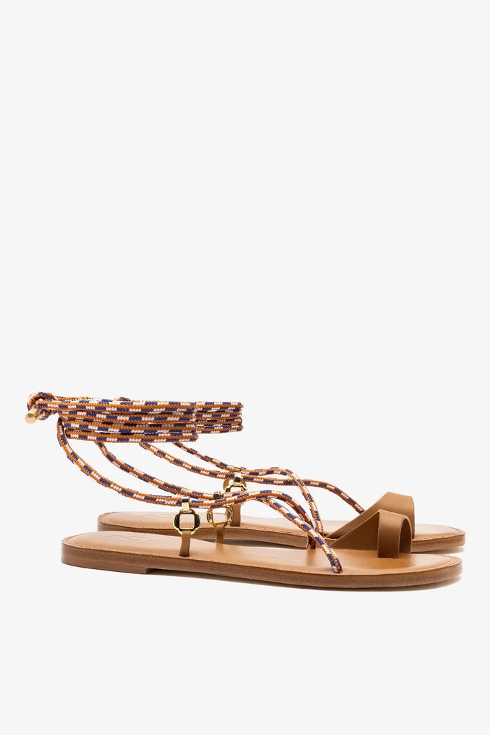 Antibes Flat In Caramel Leather Flat - Sandal Larroudé