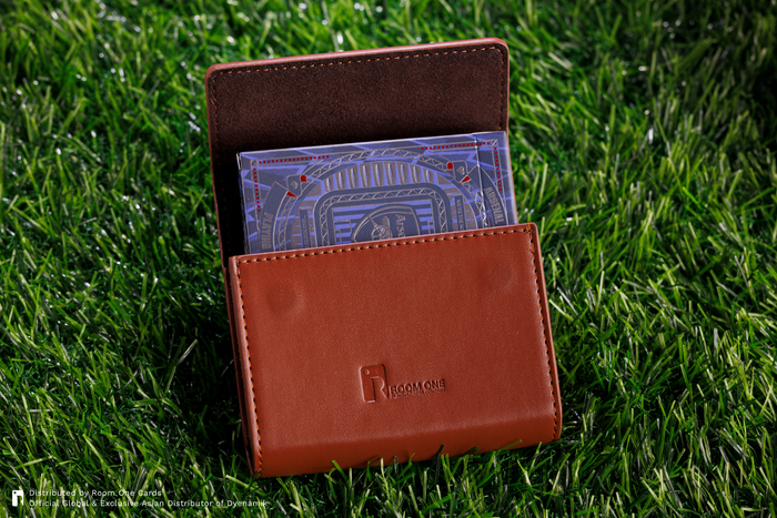 Away Edition Only / + 1 Pocket Deck Case