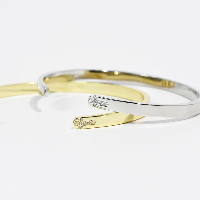 Be The Light Bangle