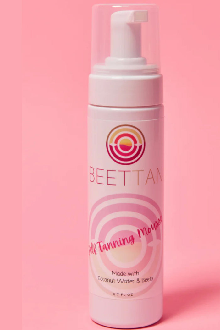 The BEETTAN Self Tanning Mousse is a lightweight, dark self-tanning mousse made with real coconut water and our famous BEET tanning ingredient that delivers a deep, dark tan with a healthy glow! Coconut water works as a natural toner, hydrating the skin without leaving it feeling oily or tacky. Easy to apply for flawless results!