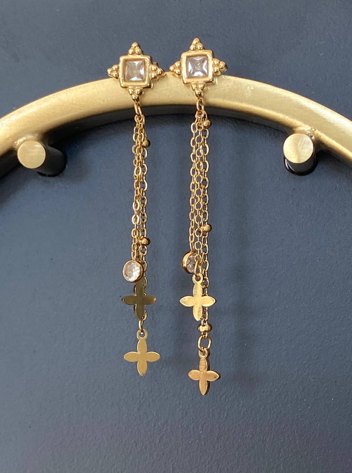 Bella earrings