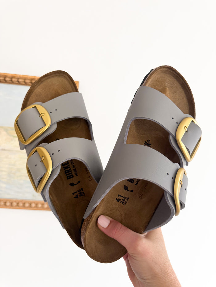 Birkenstock Arizona Big Buckle Stone Coin – women's sandals