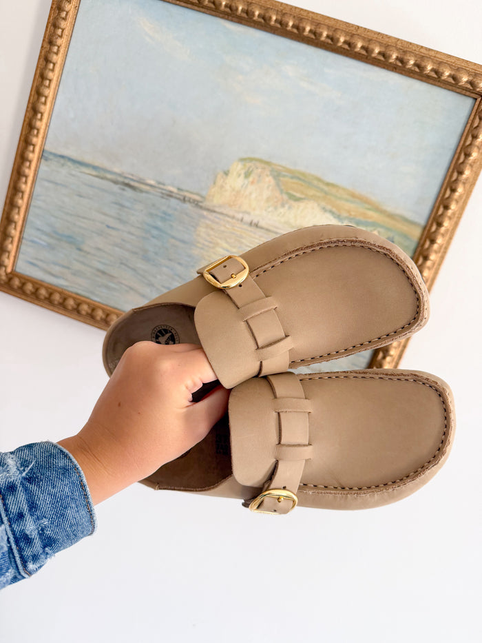 Birkenstock Buckley Oiled Leather Tobacco – women's mules/slides