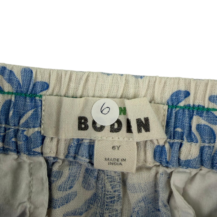 Boden 6 years cream shorts