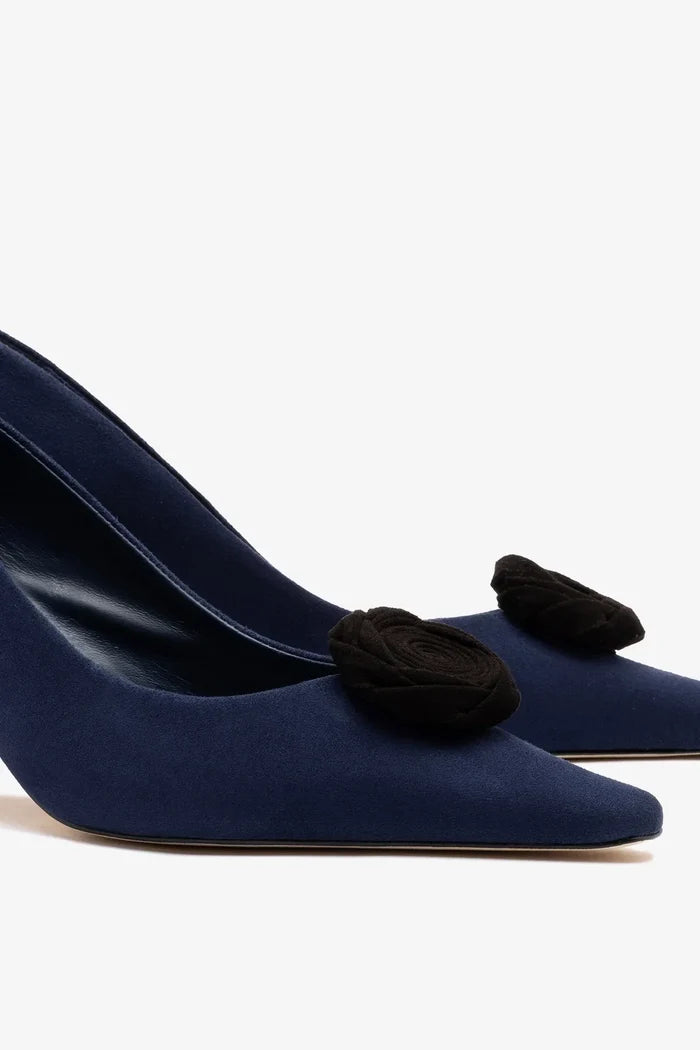 Carine Low Pump Indigo Leather Pump Larroudé