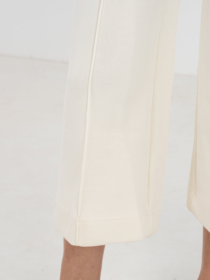 Cropped Piper