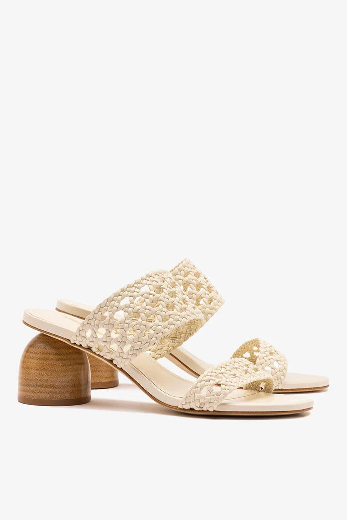 Dew Drop Macrame Sandal In Ivory Leather Mule Larroudé