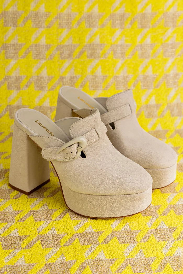 Dolly Verona Clog In Mushroom Grey Suede Mule Larroudé
