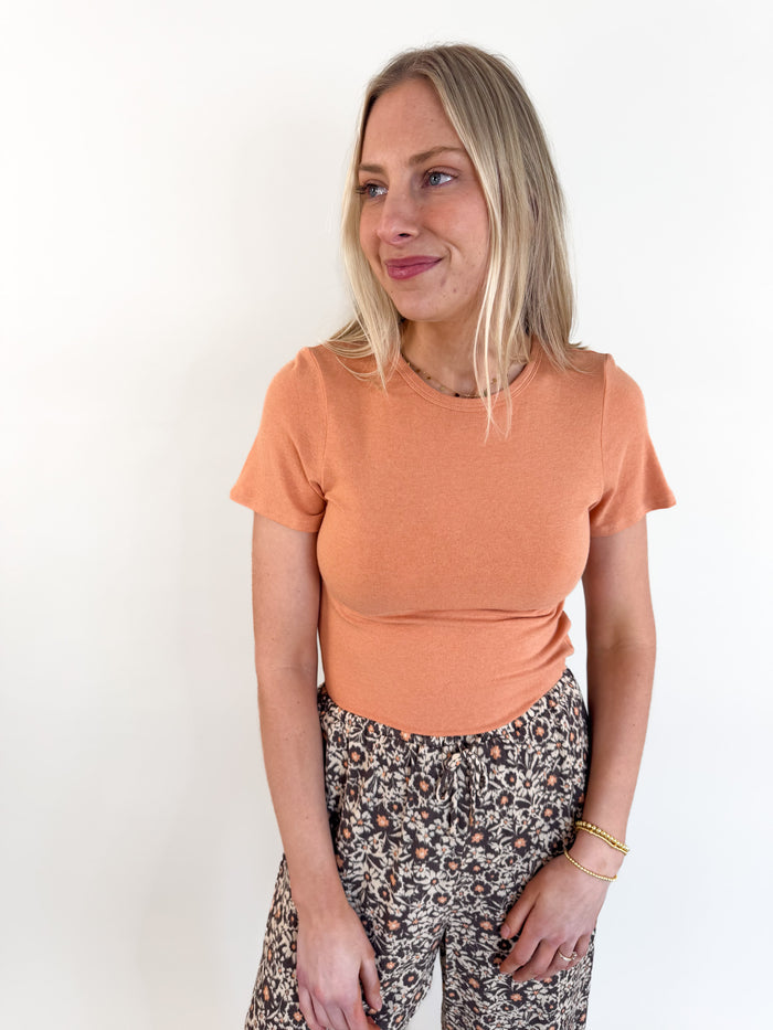 Dua Desert Coral Knit Tee