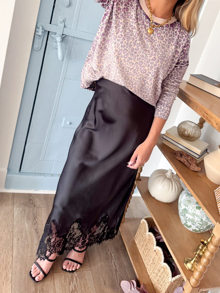 in february Elegant Black Satin Skirt W/Lace Trim – women's skirt