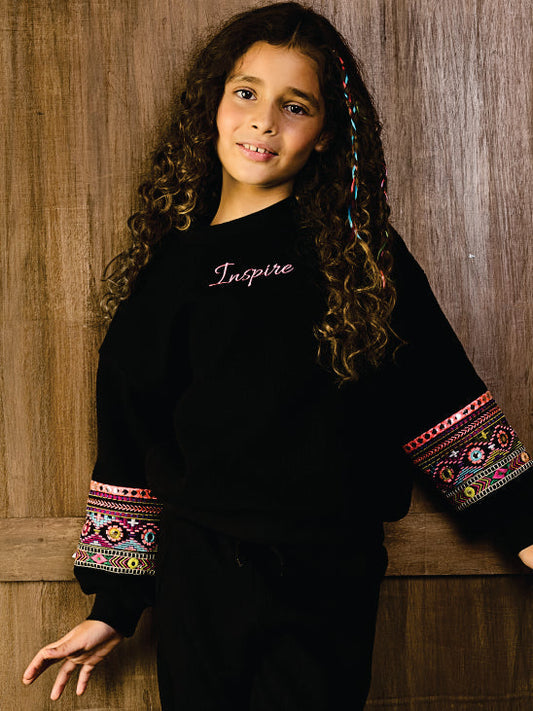 EMBELLISHED SWEATSHIRT VTM11-11165