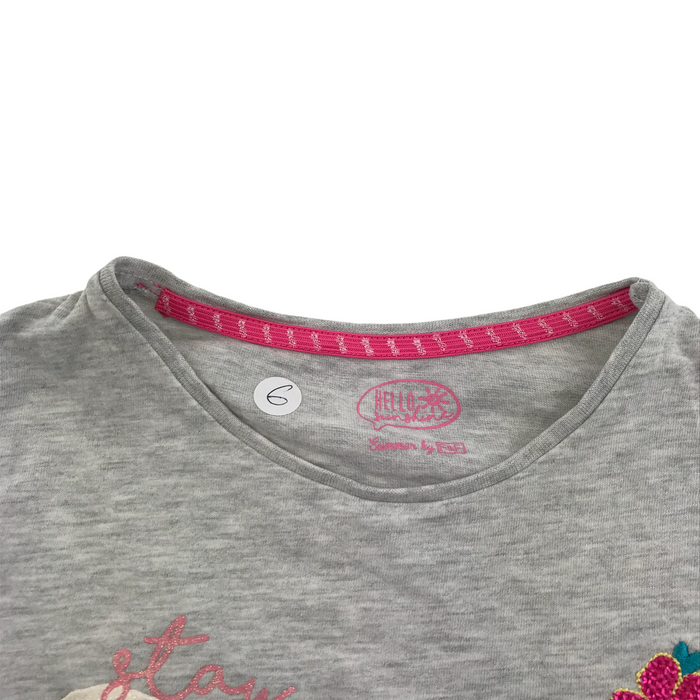 Preloved kids t-shirt