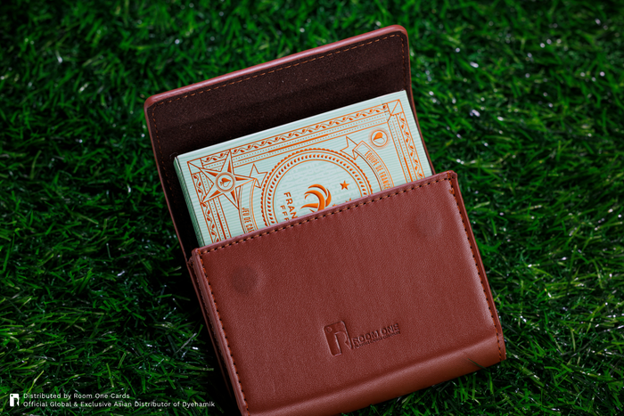 Away Edition Only / + 1 Pocket Deck Case