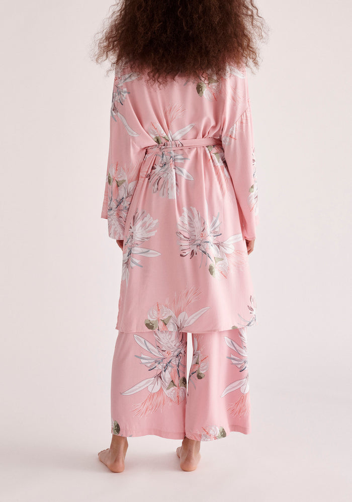 Paisie Floral Kimono Robe in Pink Back