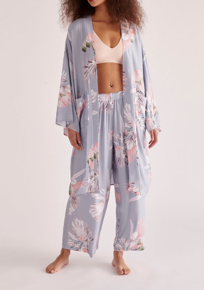 Paisie Floral Kimono Robe in Light Blue