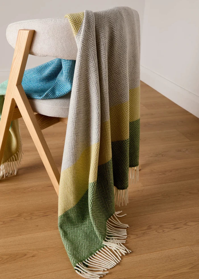 Foxford Cashmere and Lambswool Throw | Garavogue