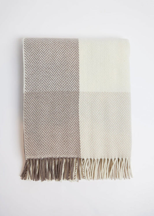 Foxford Dún na Rí Cashmere Lambswool Throw